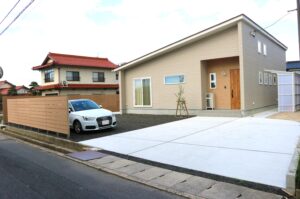 大田市 駐車場拡張工事 外構施工事例