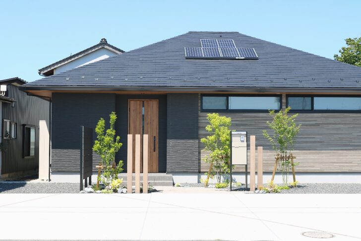 大田市 外構施工 門まわりと玄関アプローチの外構事例