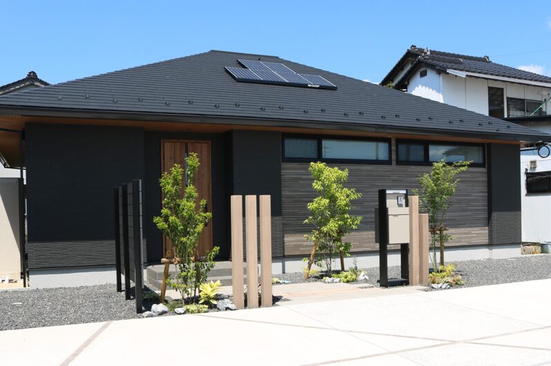 大田市 外構施工 門まわりと玄関アプローチの外構事例