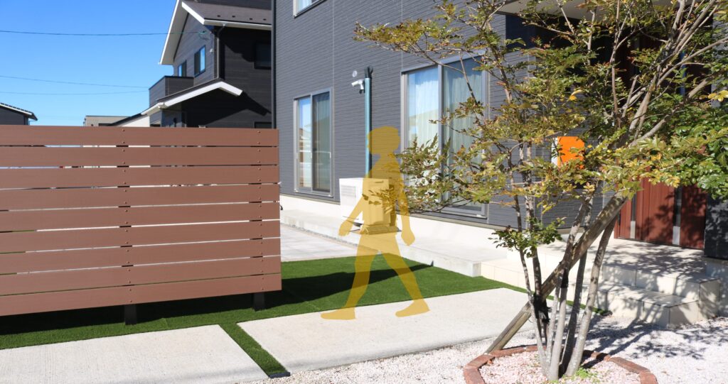 大田市 外構リフォーム 庭を囲うフェンス施工事例