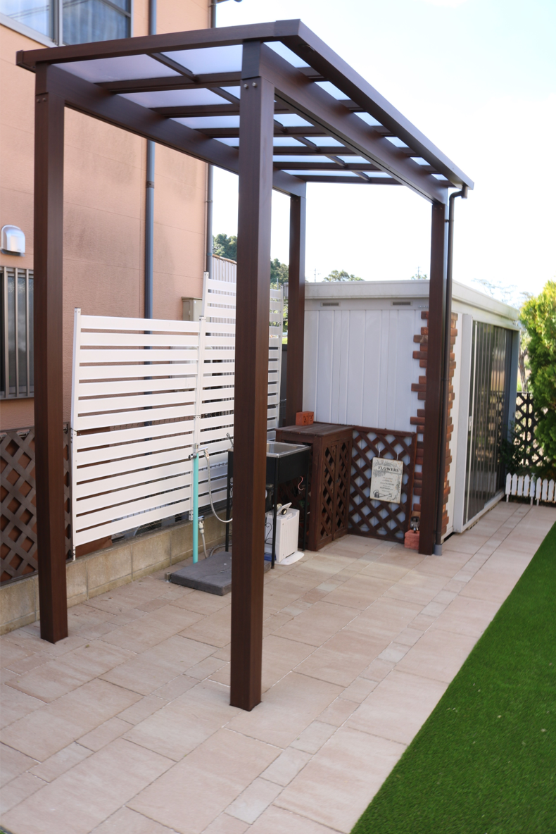 大田市の住宅で子どもが安心して遊べる人工芝の庭施工例