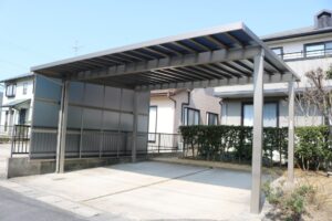 大田市で施工したソルディーポートのカーポート