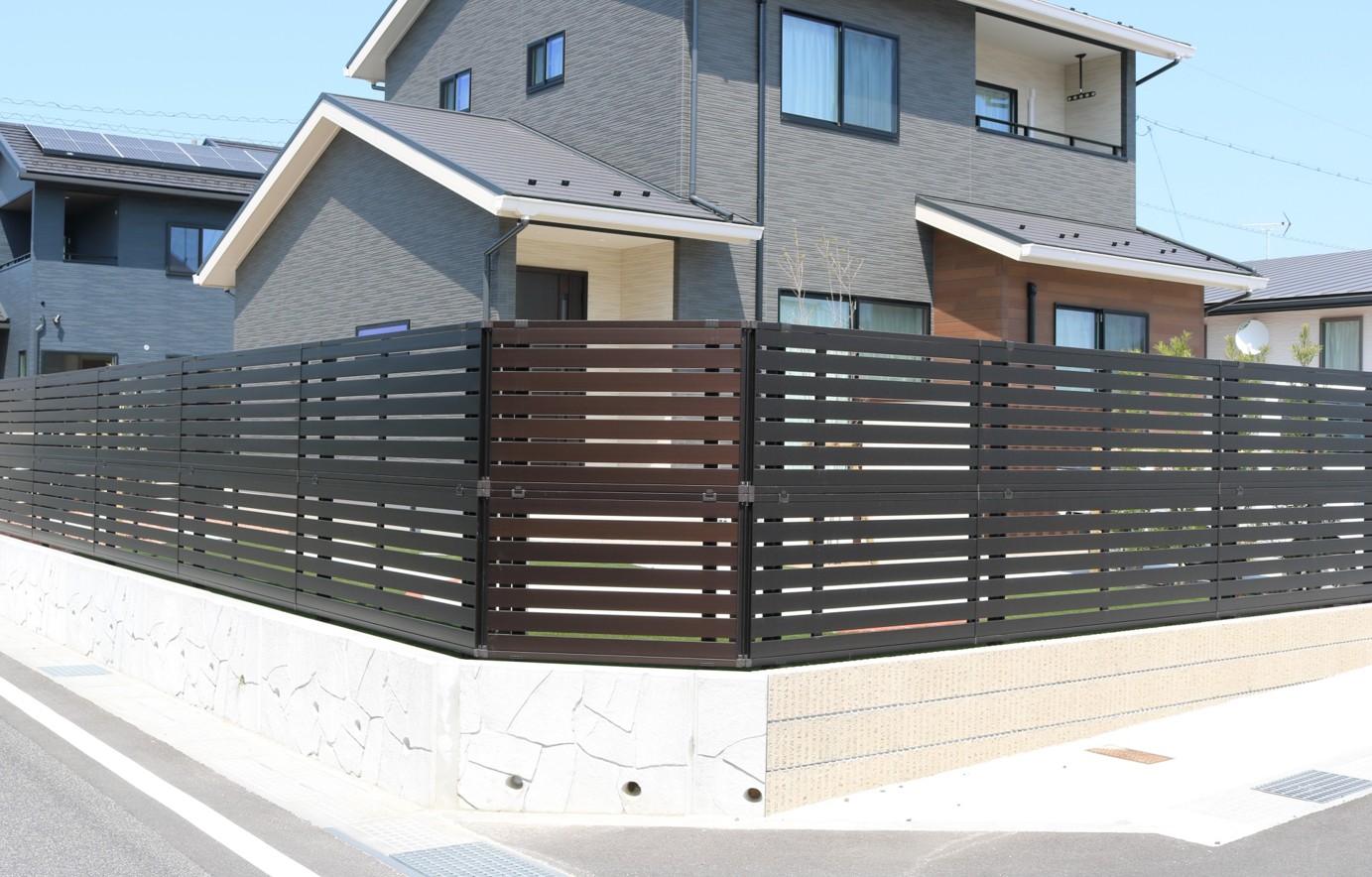 大田市で施工した目隠しフェンス事例